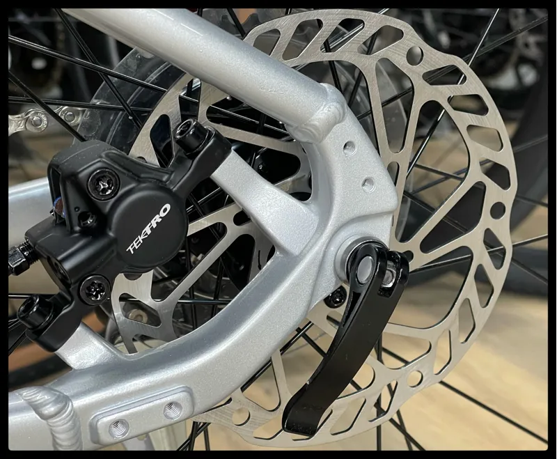 Liv Rove 3 DD Medium Silver 2022-10